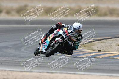media/Apr-20-2025-CVMA (Sun) [[39090e8767]]/Race 11-500-350 Supersport (Holeshot)/